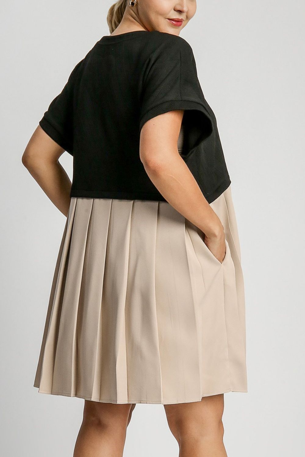 Ruched Round Neck Dress with Side Pockets