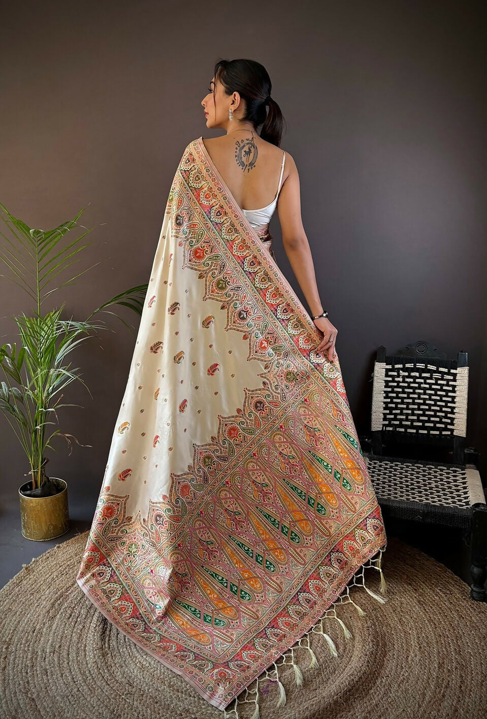 White Meena Weaves Pashmina Saree with Unstitched Blouse Piece