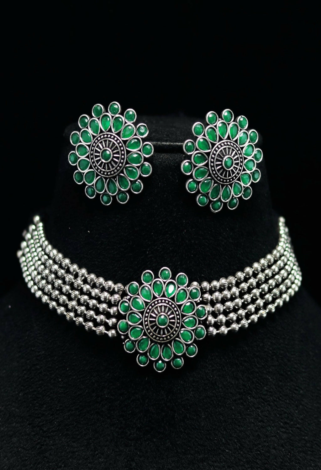 Green Kundan Choker Necklace in Oxidised Silver-Plated Finish