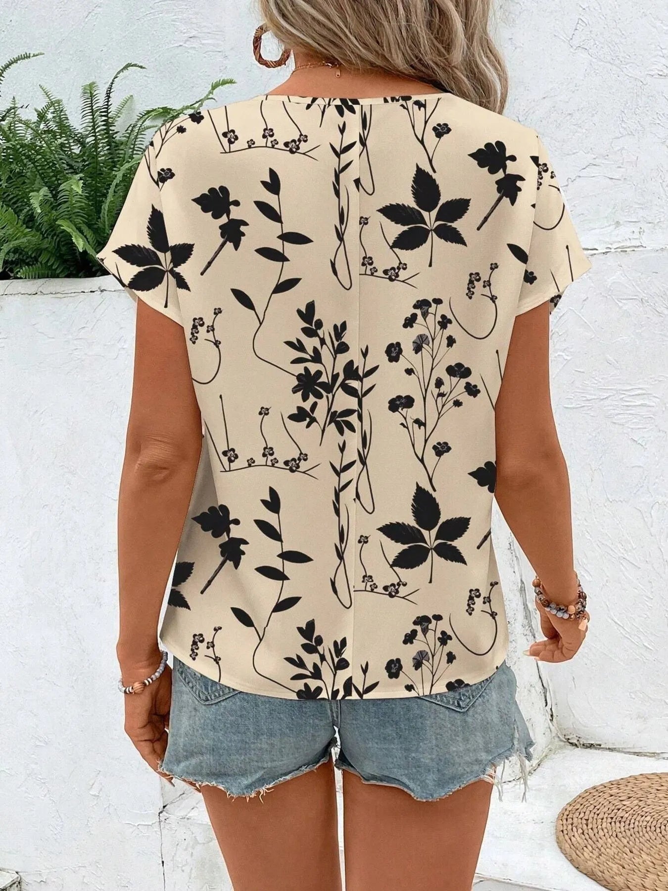 Printed Round Neck Short Sleeve Blouse