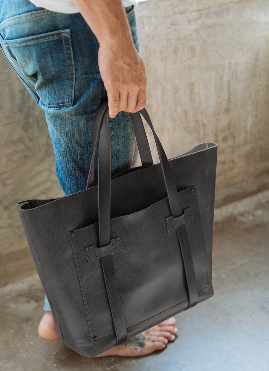 Cargo Tote Bag in Full-Grain Leather