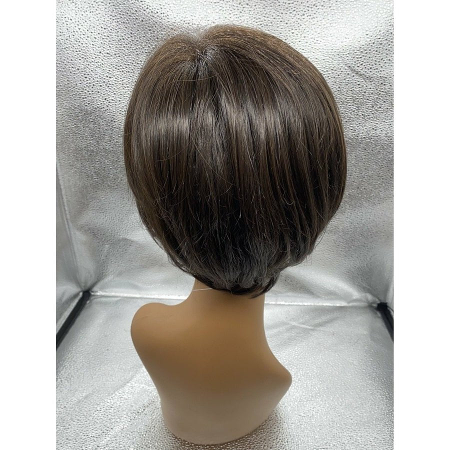 Easy Does It Short Wedge Wig
