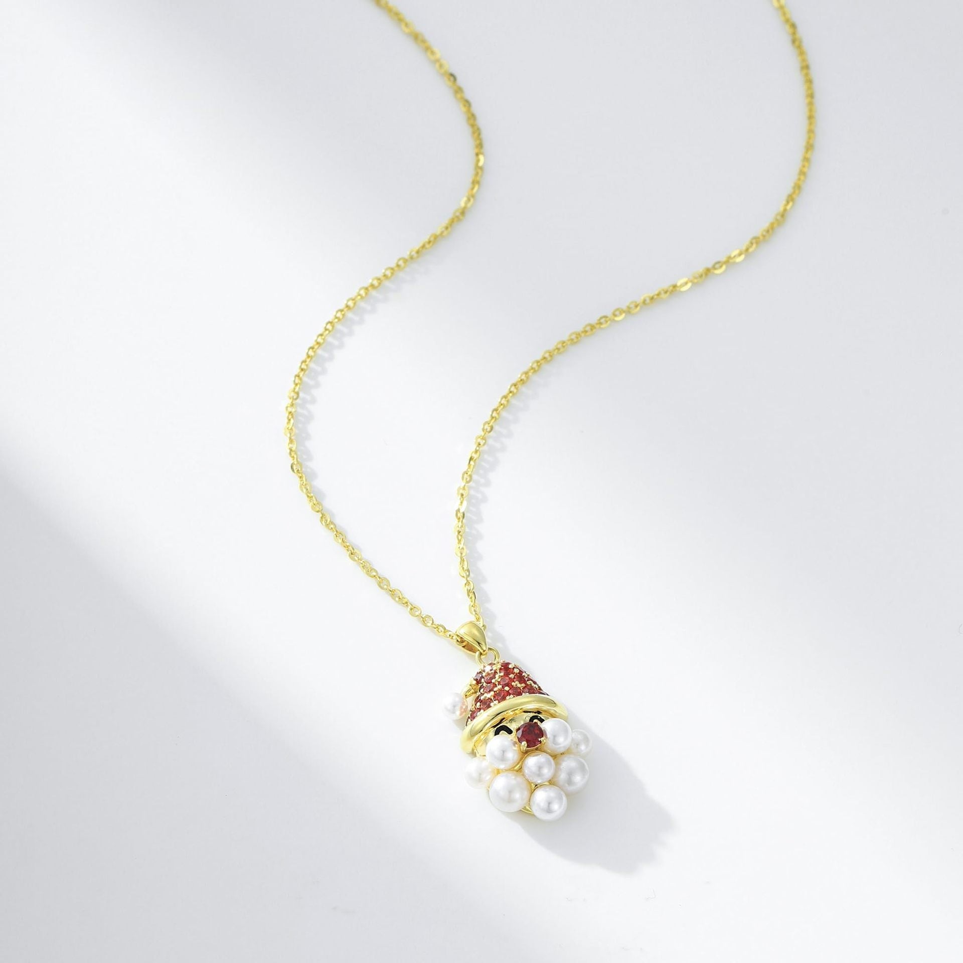 European And American Creative Festive Pendant Santa Claus Diamond Pearl Necklace Christmas Ladies Gift Clavicle Chain Necklace