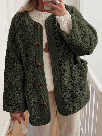 Women's Cozy Sherpa Fleece Button Up Jacket with Functional Pockets