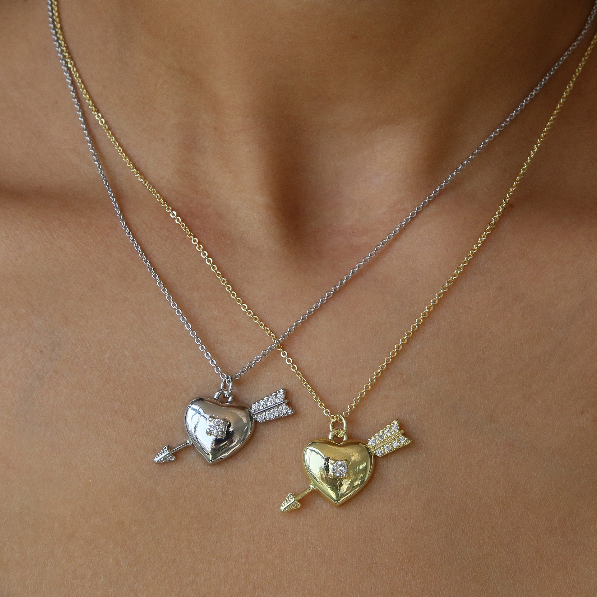 Heart-shaped Fashionable Delicate Clavicle-length Pendant Necklace