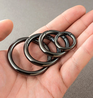 Zinc Alloy Spring Coil Open Ring Keychain