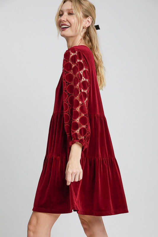 Dotted Lace Sleeve Tiered Velvet Mini Dress in Burgundy