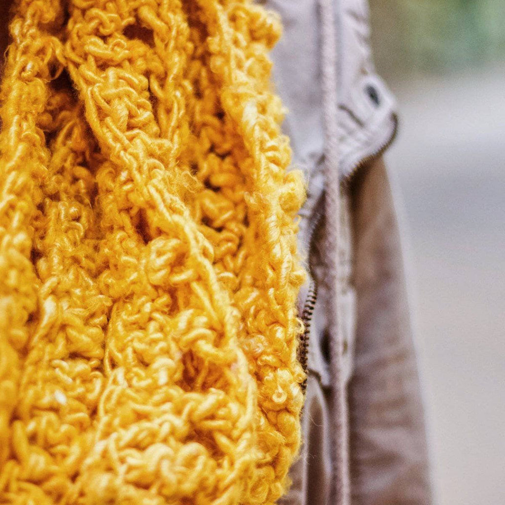 Elderidge Ribbed Banana Cowl Crochet Pattern for Cozy Style