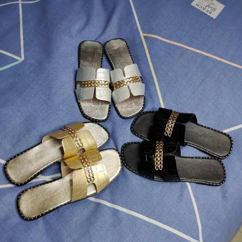 Elegant Black Chain Detail Women Flat Summer Sandals