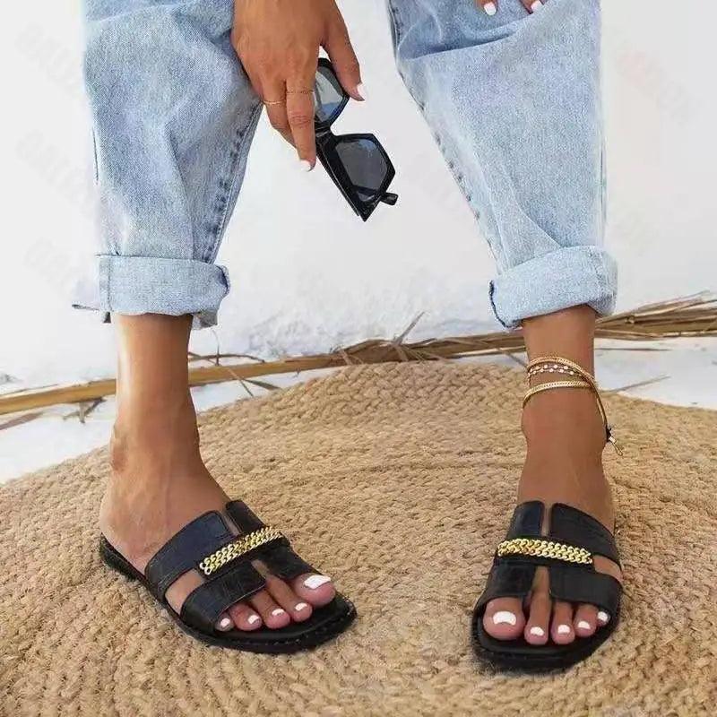 Elegant Black Chain Detail Women Flat Summer Sandals