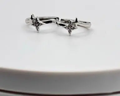 Elegant Double Star Hoop Earrings - Hypoallergenic Celestial Silver Jewelry for Sensitive Skin