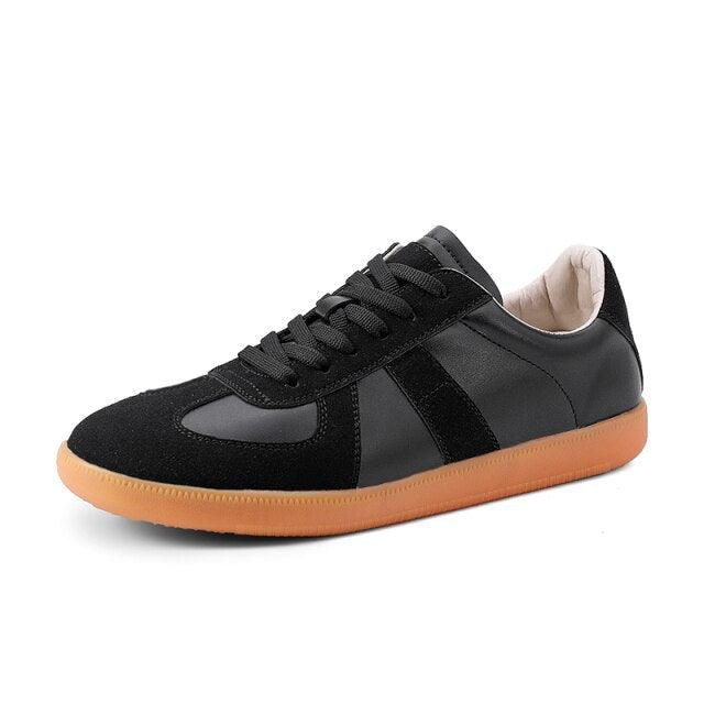 Retro Leather Men's Lightweight Casual Walking Sneakers