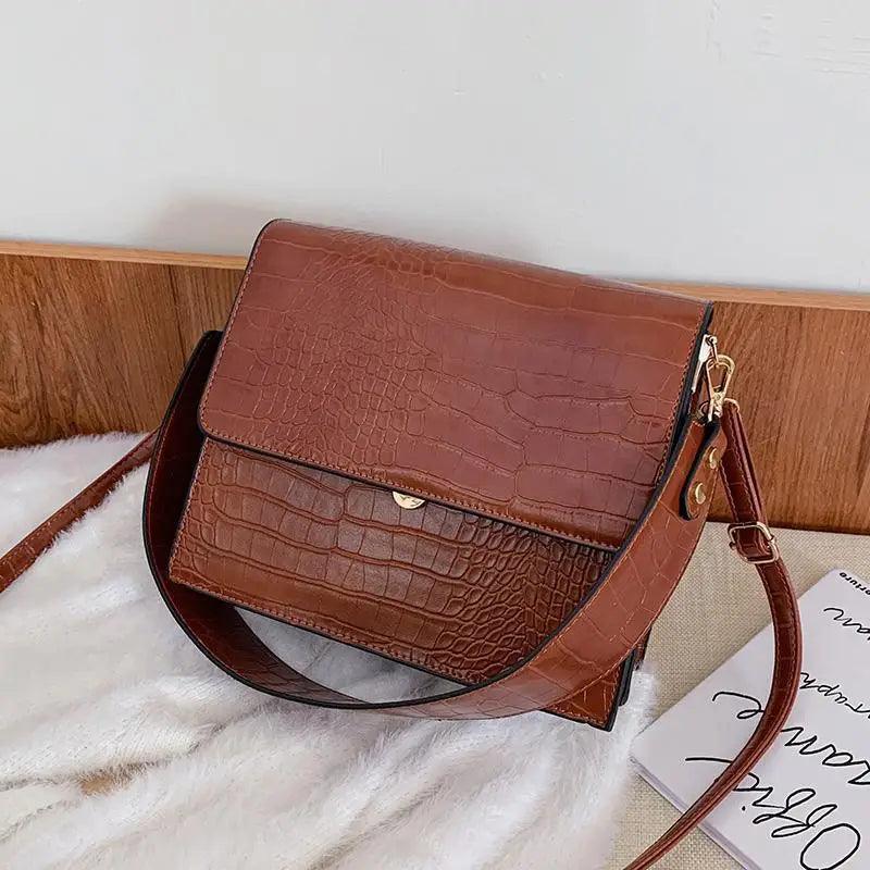 Elegant Modern Girls Messenger Bag with Chain Strap Details