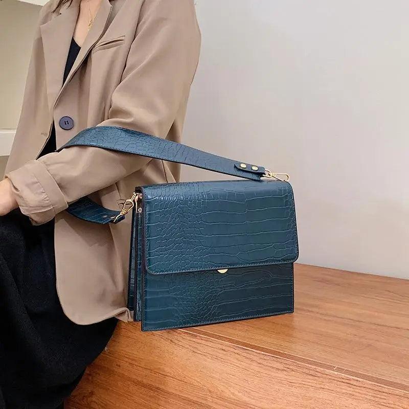Elegant Modern Girls Messenger Bag with Chain Strap Details