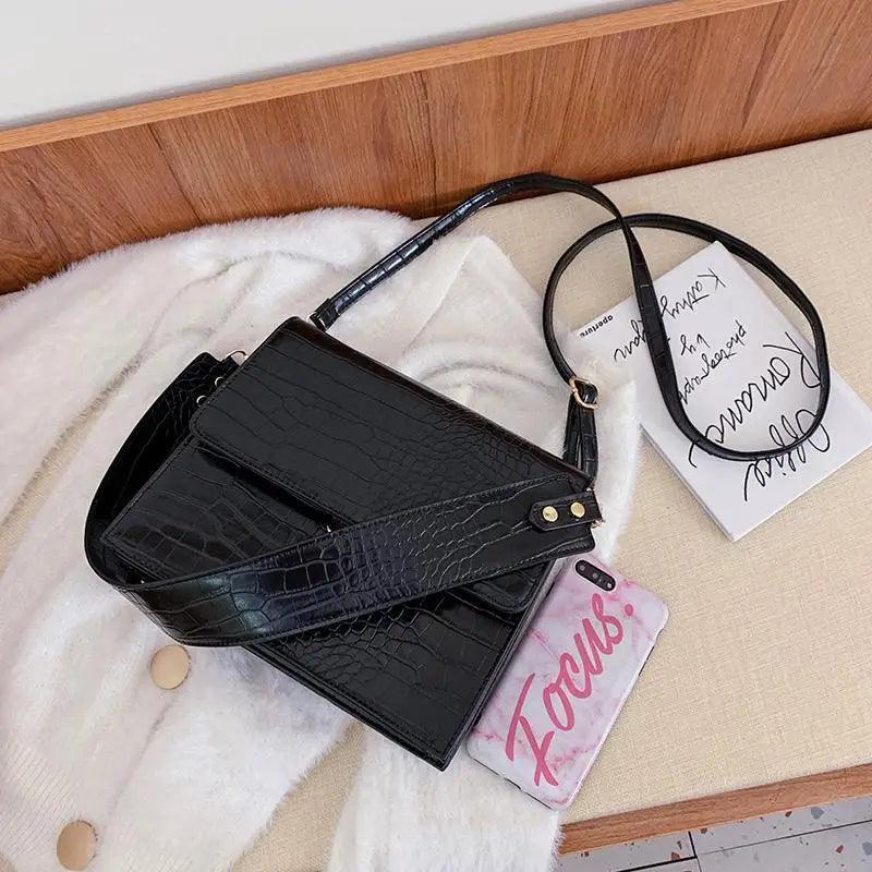 Elegant Modern Girls Messenger Bag with Chain Strap Details