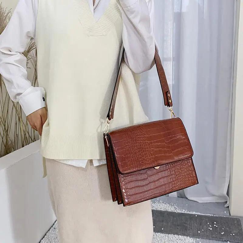 Elegant Modern Girls Messenger Bag with Chain Strap Details