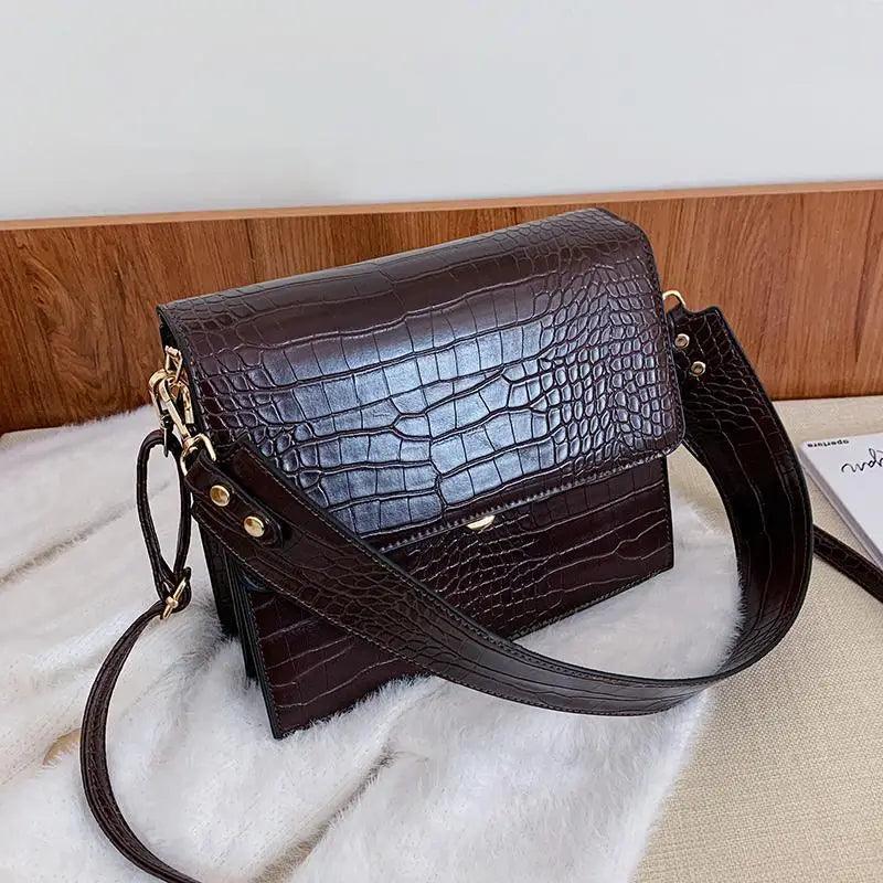 Elegant Modern Girls Messenger Bag with Chain Strap Details