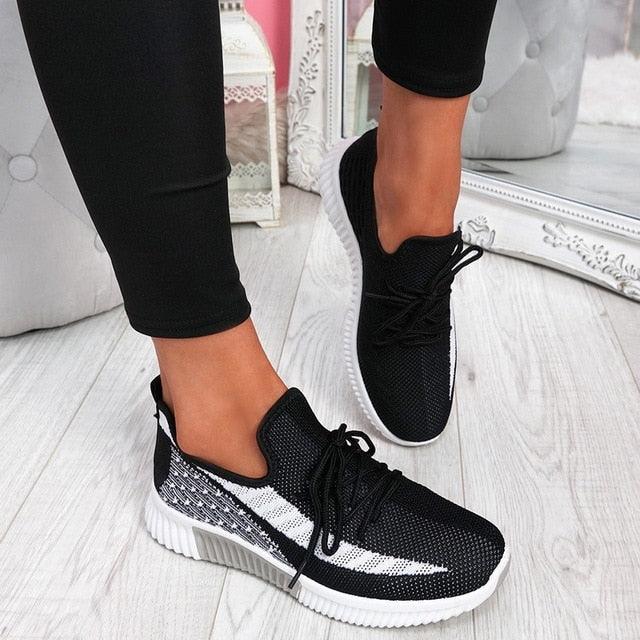 Women's Breathable Mesh Walking Shoes Lightweight Lace Up Sneakers