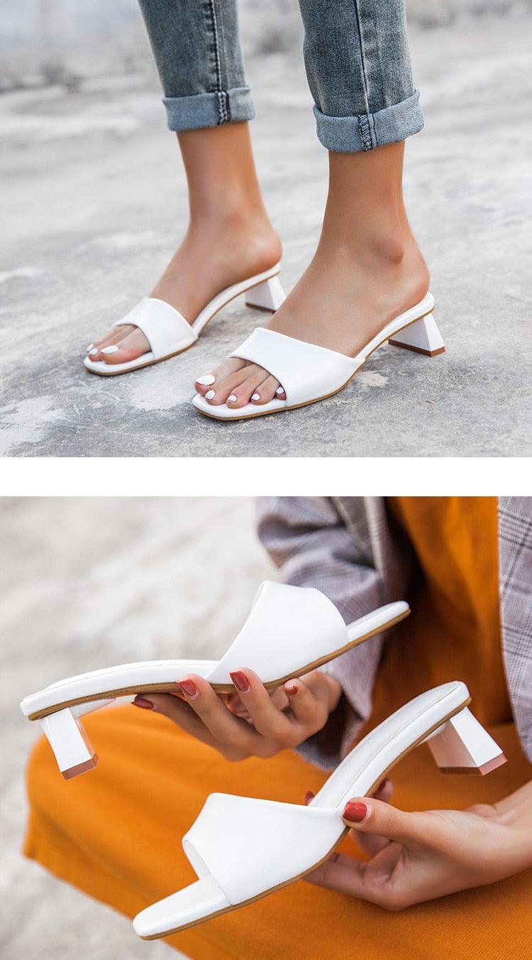 Elegant Square Toe Flat Sandals - Minimalist Summer Slippers
