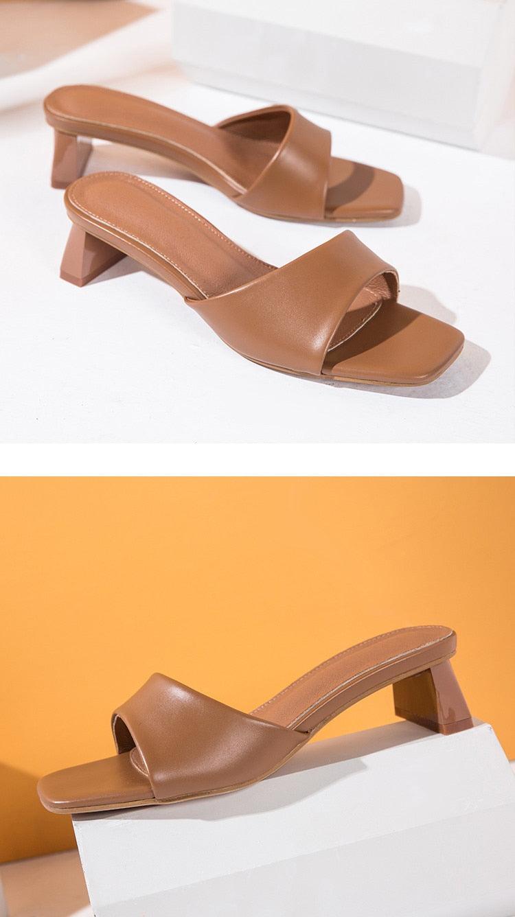 Elegant Square Toe Flat Sandals - Minimalist Summer Slippers