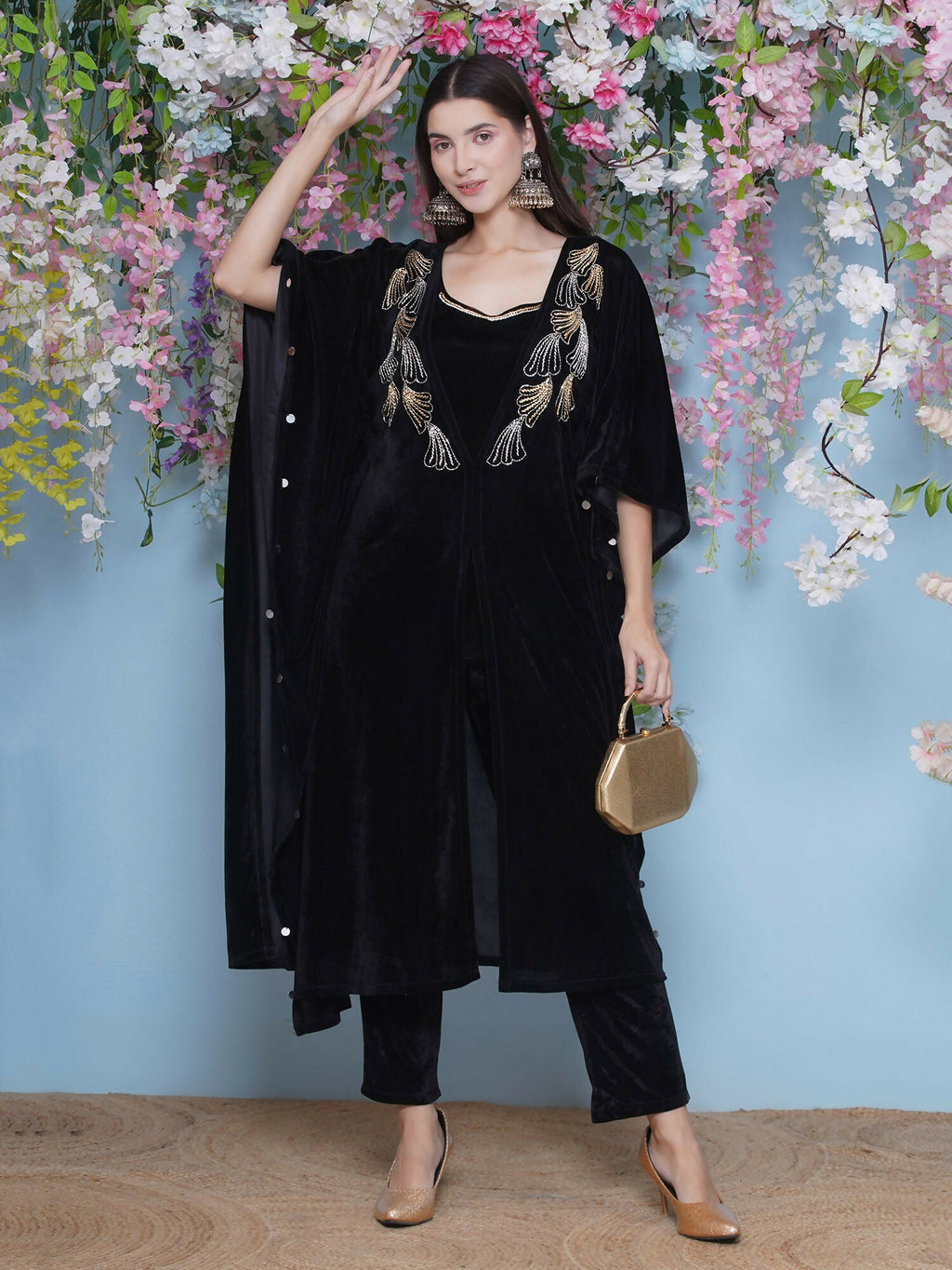 Black Hand Embellished Velvet Kaftan Set with Inner and Pant