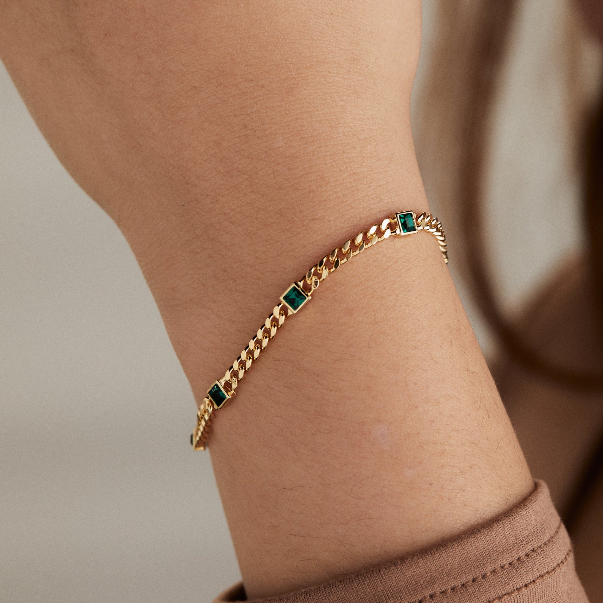 May Birthstone Emerald Green Curb Chain Bracelet