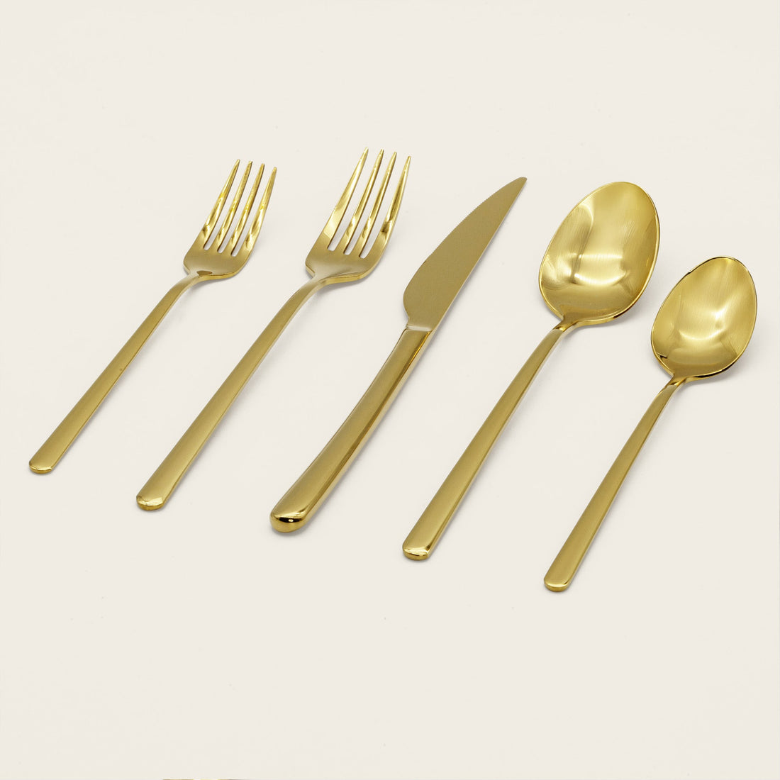 Emilia 20-Piece Stainless Steel Flatware Set in Silver or Gold - Image 4