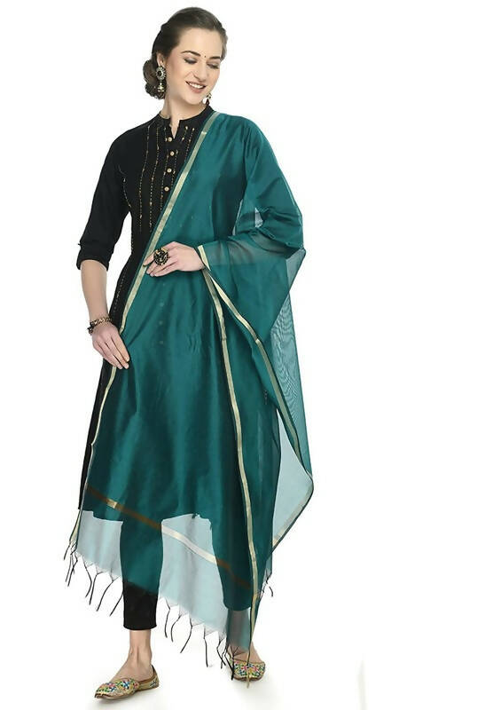 Banarsi Piping Dupatta in Rama Green