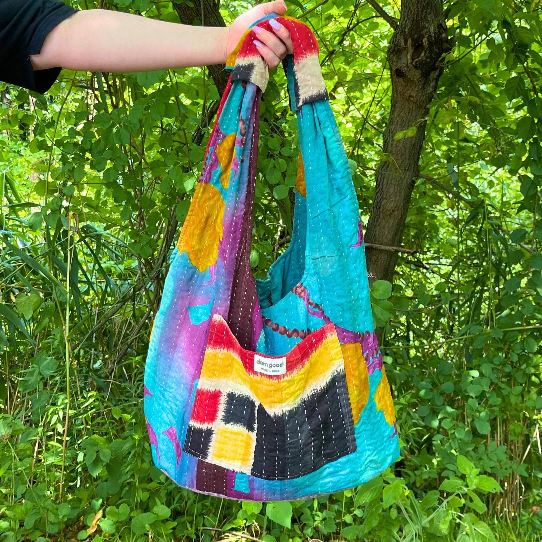 Oversized Kantha Tote Bag with External and Internal Pockets