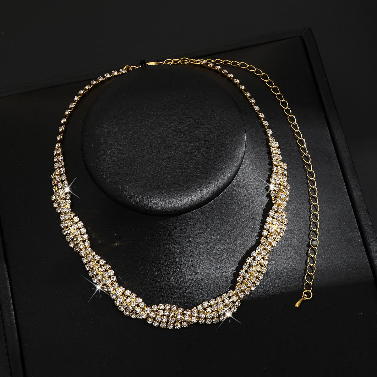 Women's Jewelry Necklace Short Clavicle Necklace Claw Chain Rhinestone Jewelry Tassel Earrings Versatile Accessories Holiday Gift Batch