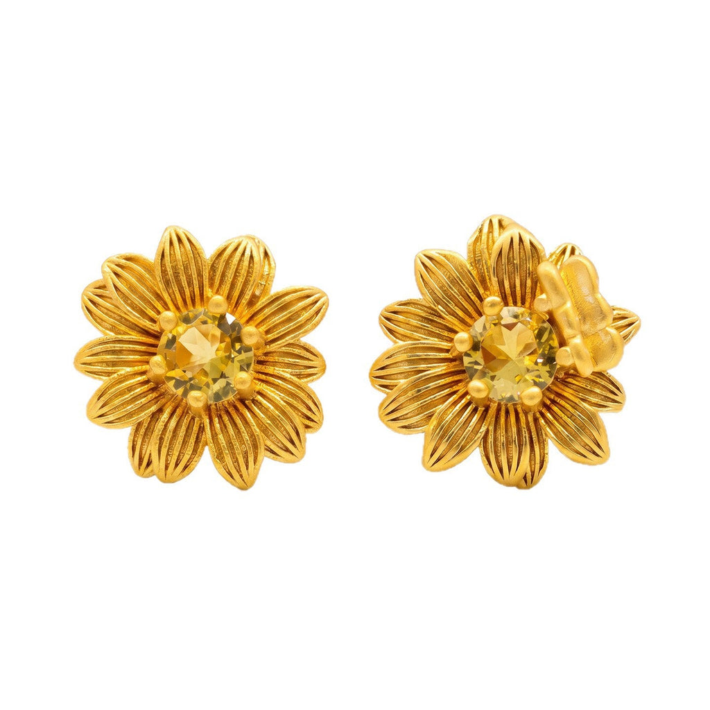 Gold Butterfly Flower Stud Earrings For Women Niche Elegant Versatile  Earrings Daily Commute Light Luxury Trendy Ear Jewelry Wholesale