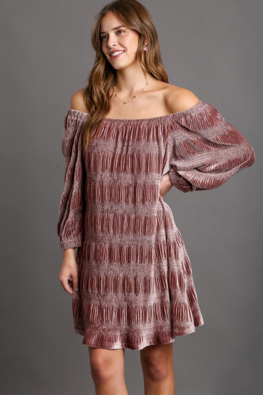 Glamorous off-shoulder velvet mini dress with full balloon sleeves