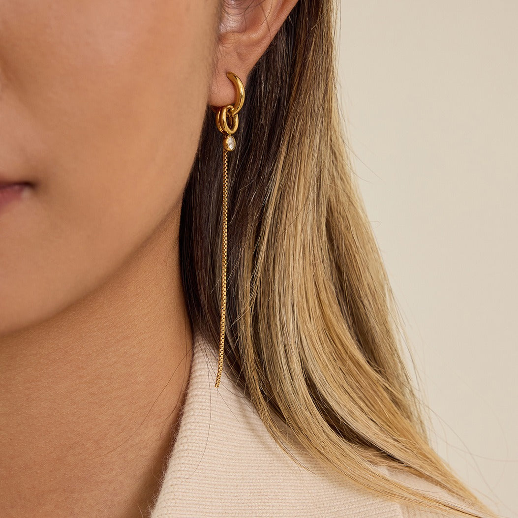Elegant 18K Gold Tassel Drop Earrings with Cubic Zirconia