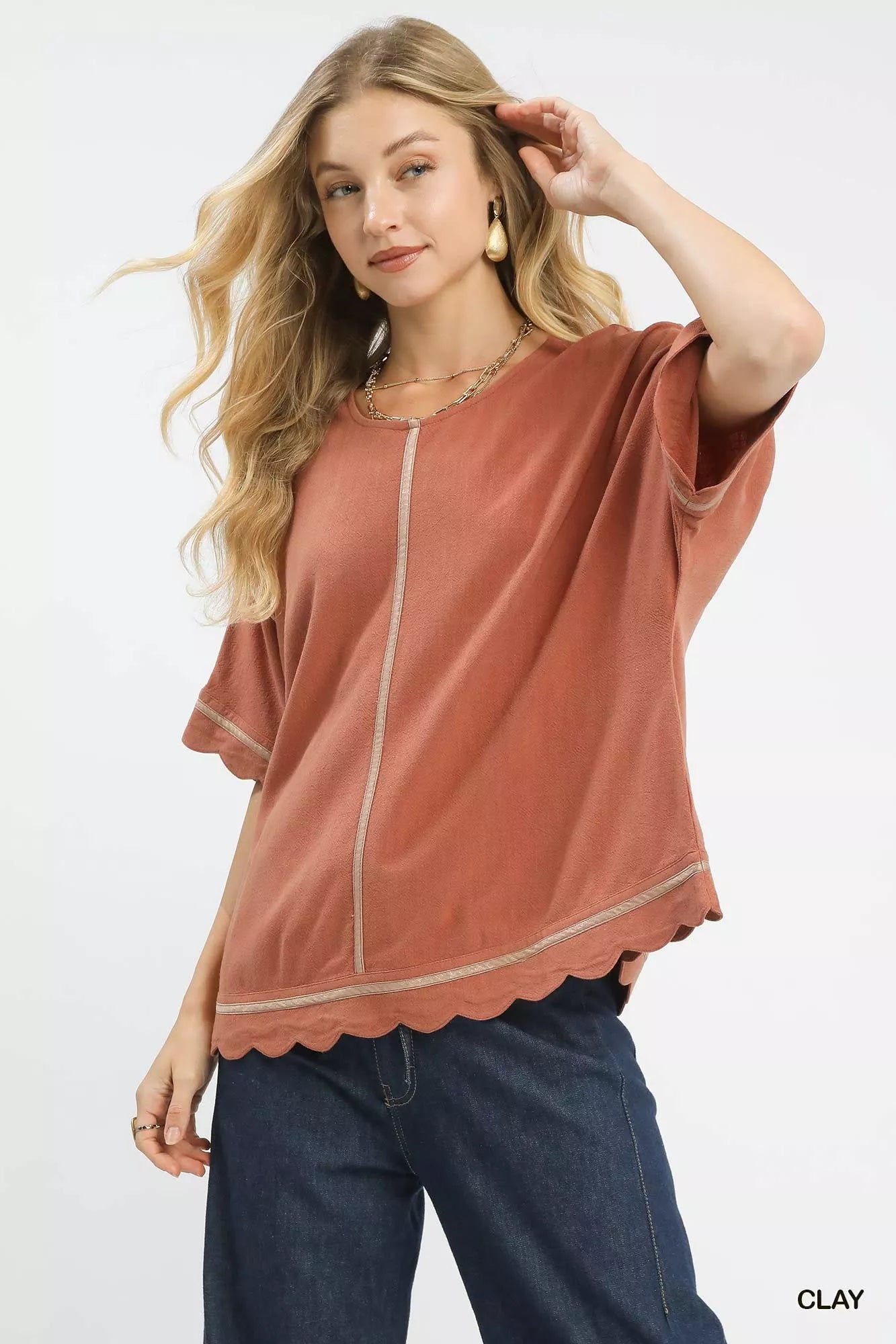 Clay Linen Blend Scallop Trim Top