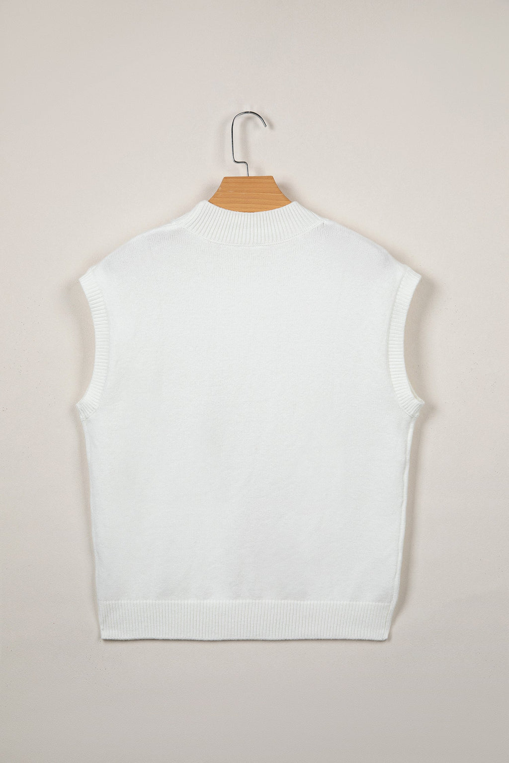 Western Horseshoe Mock Neck Short Sleeve Knit Sweater