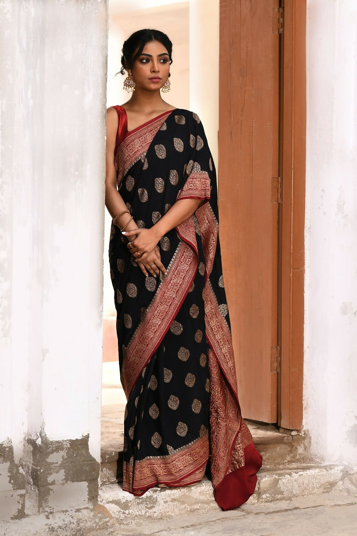 Black Crepe Chiffon Banarasi Silk Handloom Saree
