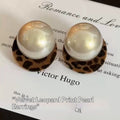 Korean-style Retro Leopard-print Pearl Stud Earrings