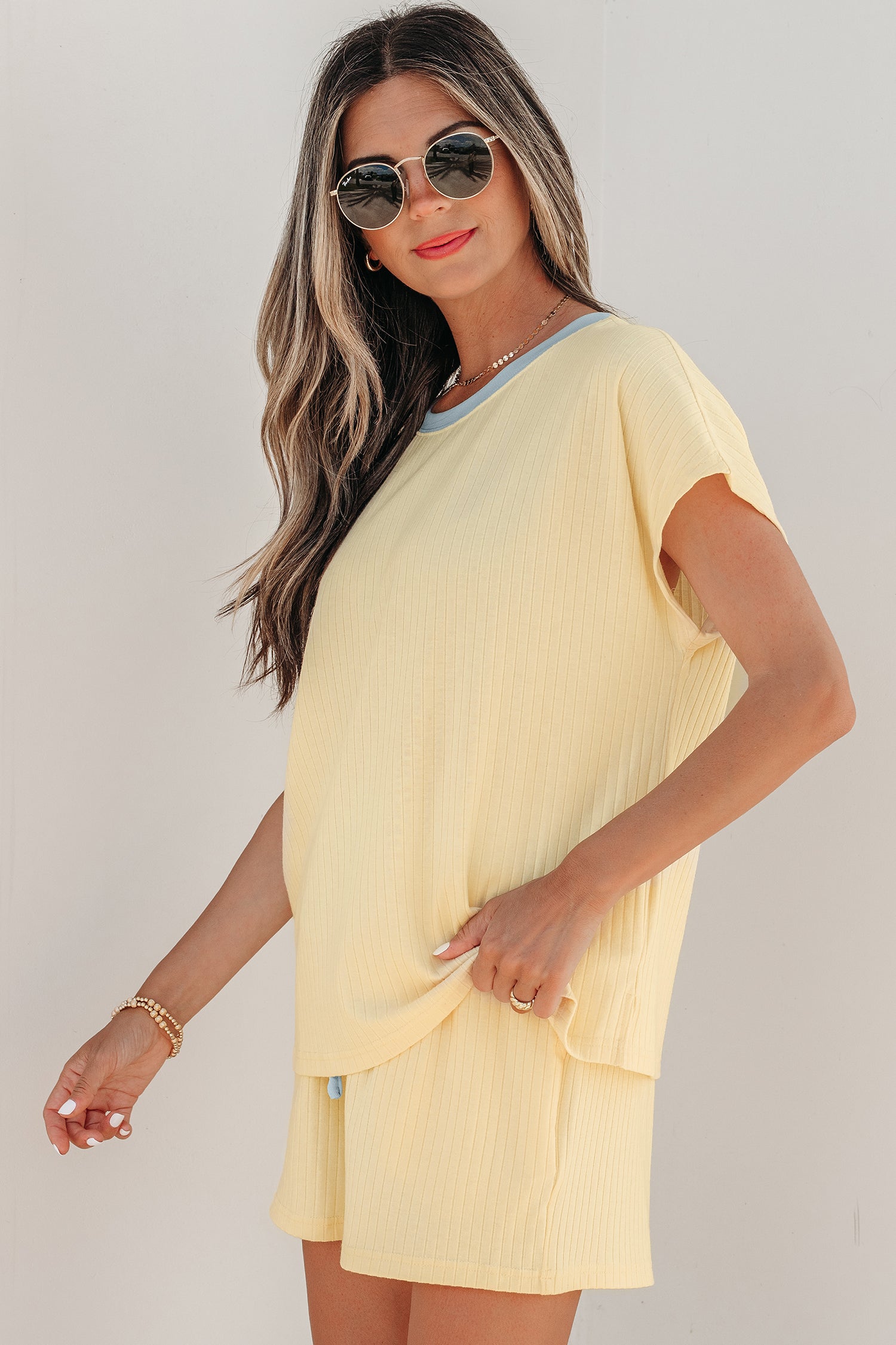 Sunny Trim Casual Short Set: Ribbed Knit Loungewear Outfit