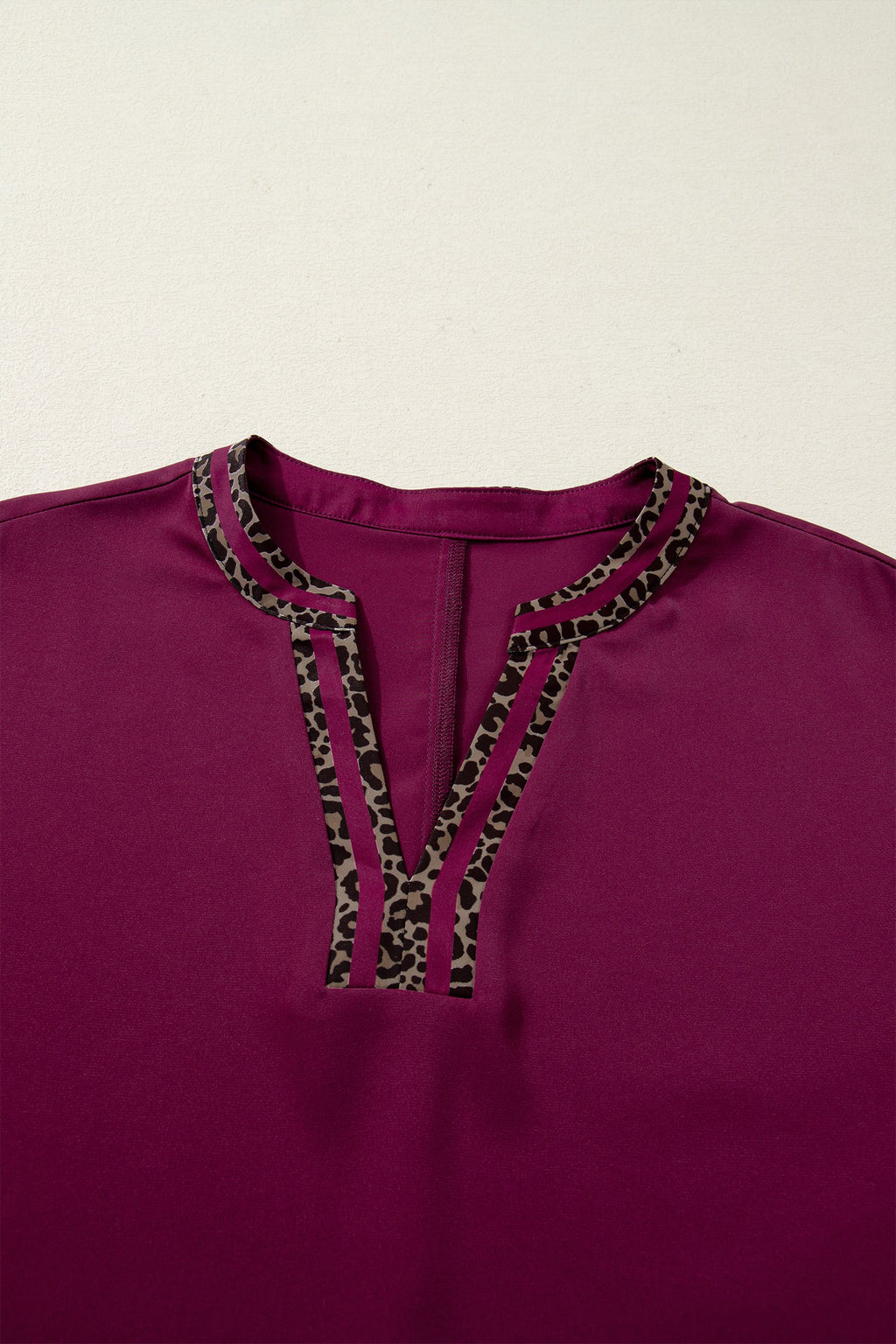 Leopard Print Contrast Trim V-Neck Short Sleeve Blouse