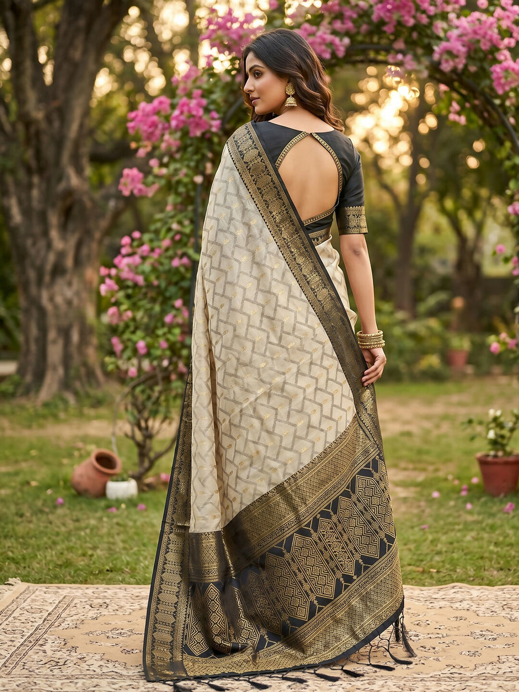 Chiku and Black Cotton Saree with Matching Blouse Piece