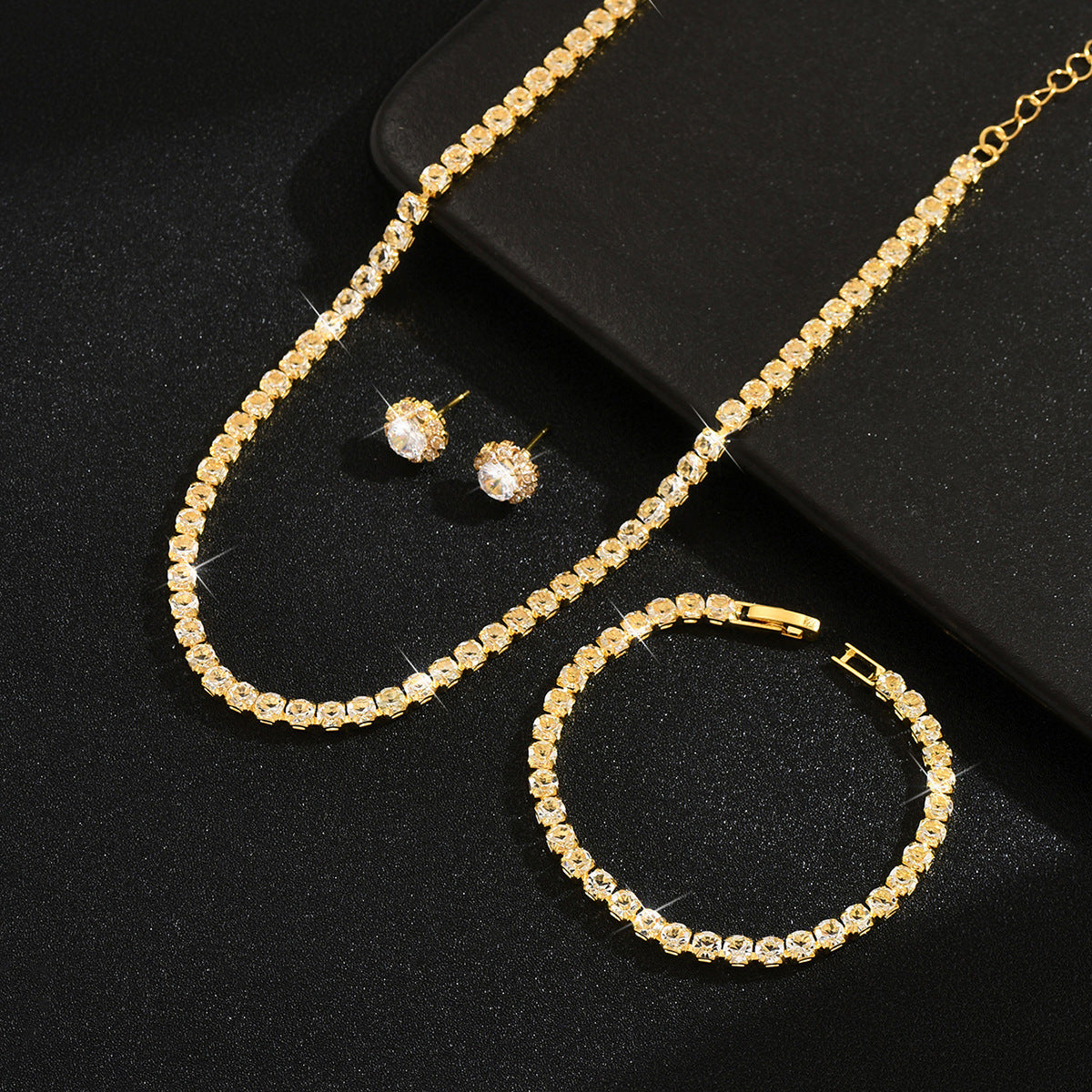 Women 3 Pcs Silver Tone Tennis Rhinestone Jewelry Set,Choker Necklace Stud Earrings Bracelet,Classic Costume Accessories For Daily Wedding Banquet Party Occasion