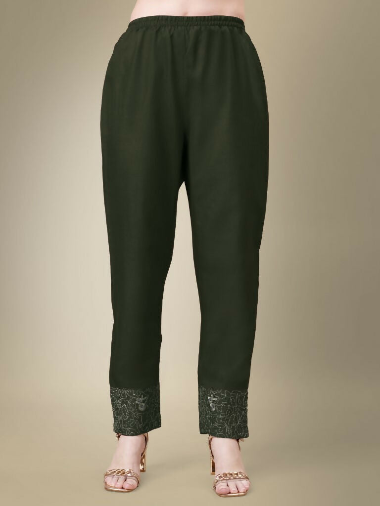 Women's Dark Green Embroidered Cotton Blend Straight Kurta Set