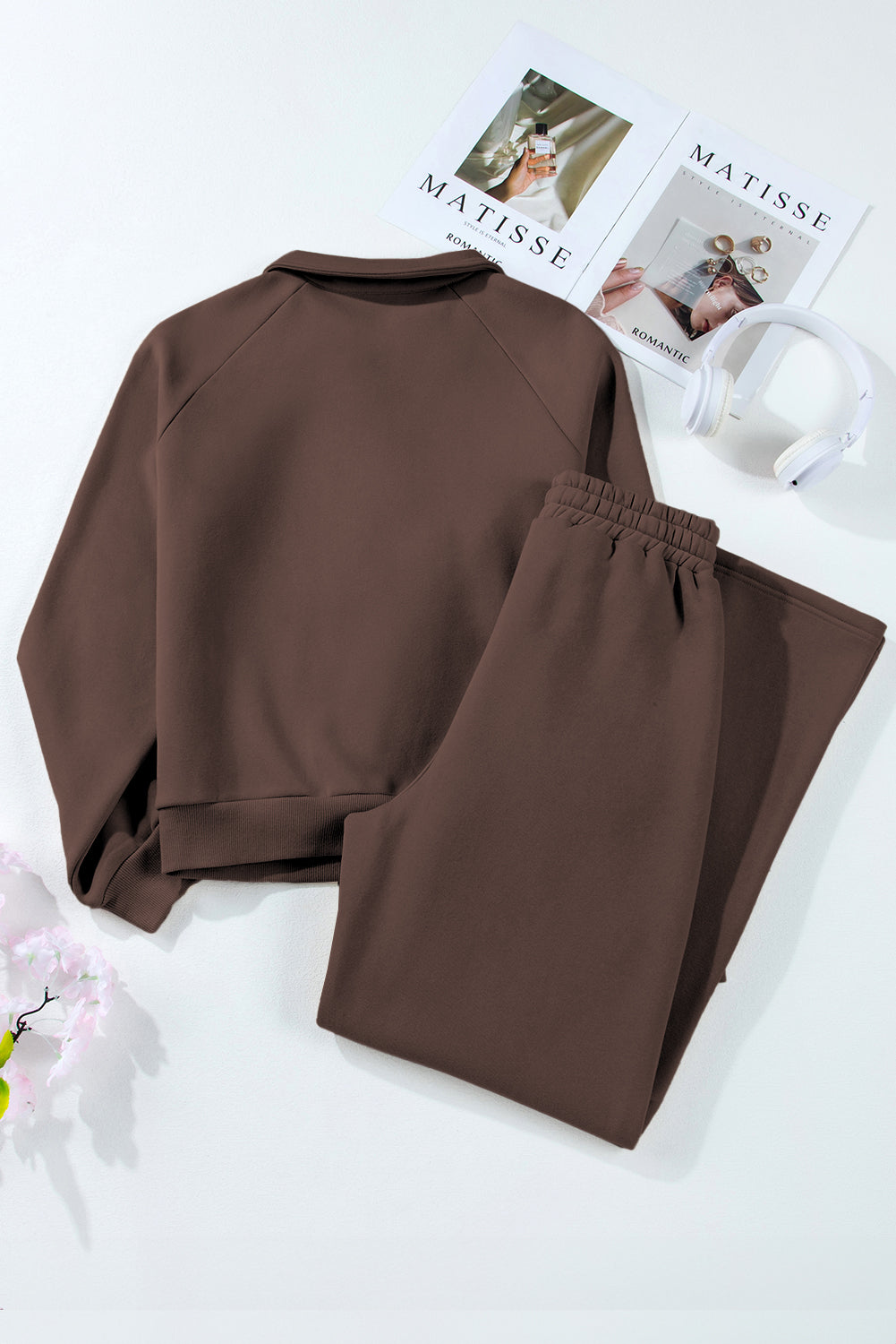 Women's Solid Collared Sweatshirt and Wide-Leg Jogger Set - Brown