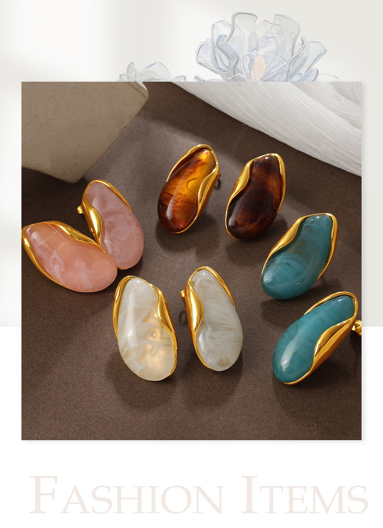 European And American Retro Irregular Amber Powder-white-blue Gradient-dyed Gold-edge Ear Ring, Non-fading, 18K Gold-plated, Exclusive Small-sized Earrings