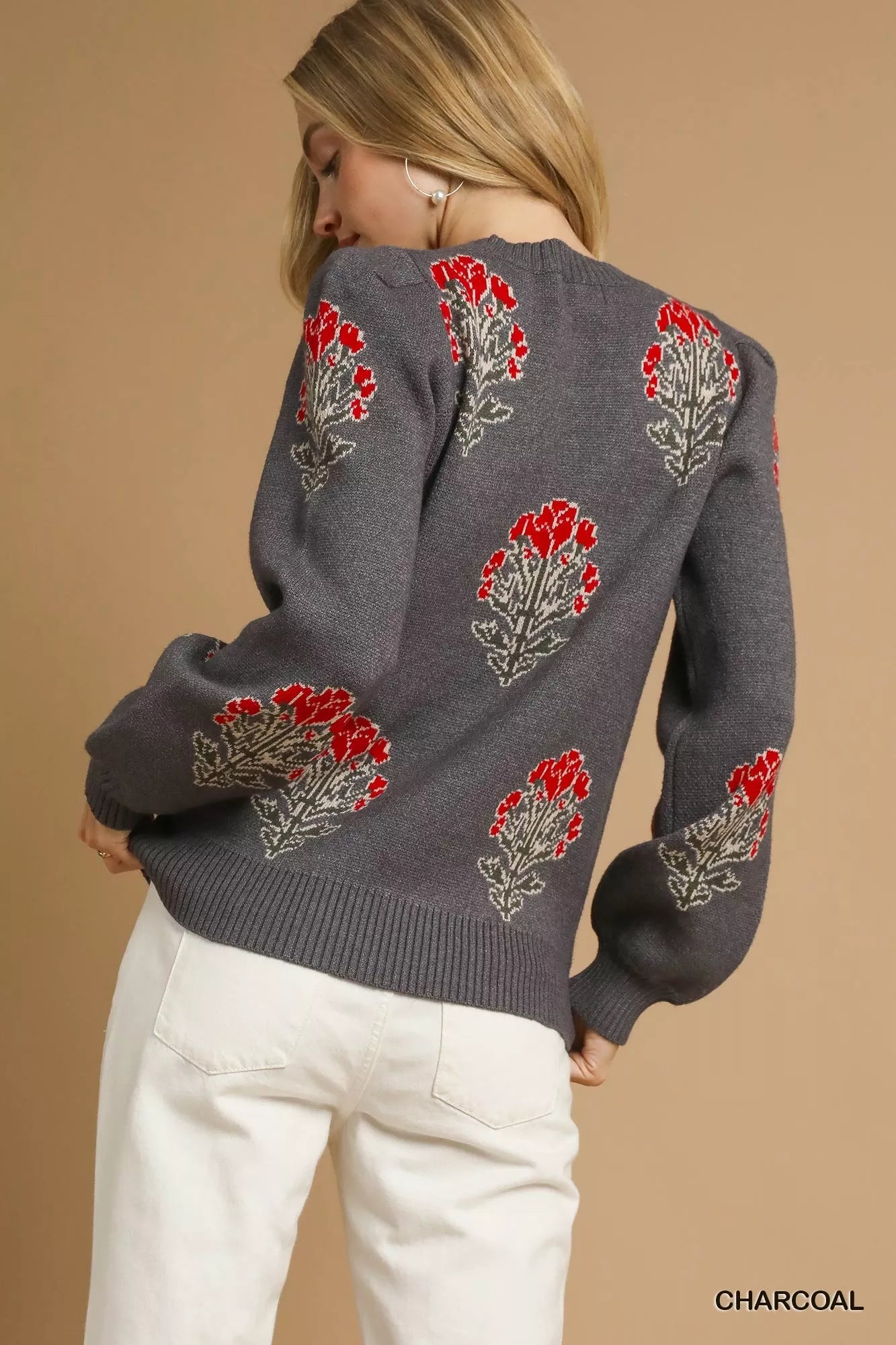 Single Flower Stem Jacquard Pullover Sweater in Charcoal