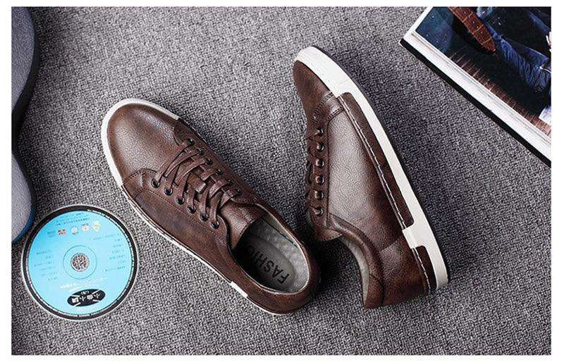 Classic Leather Men's Casual Walking Shoes - Black & White Flat