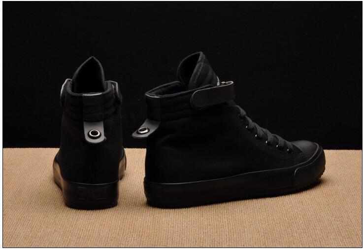 Men's High Top Canvas Sneakers – Breathable Vulcanized Casual Shoes