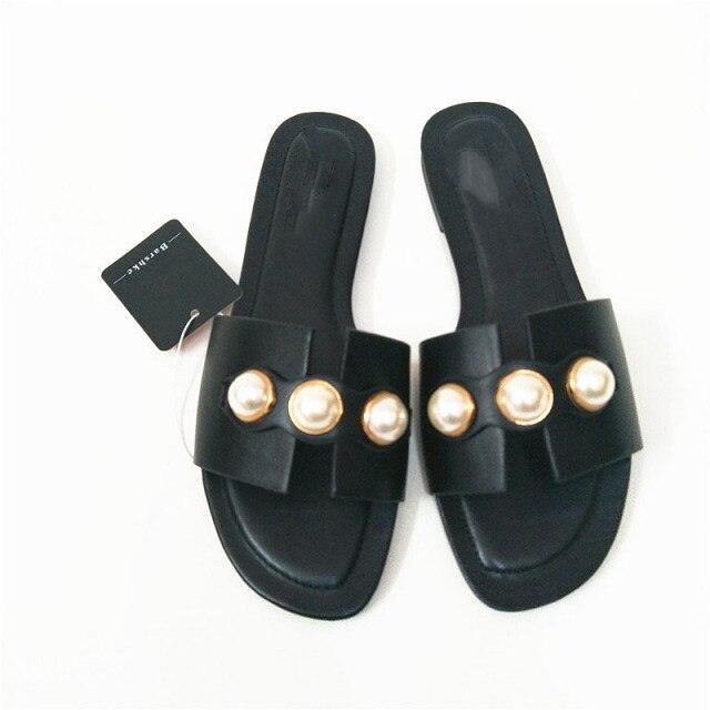 Women's Pearl Embellished Flat Sandals – Casual Beach Slide Shoes