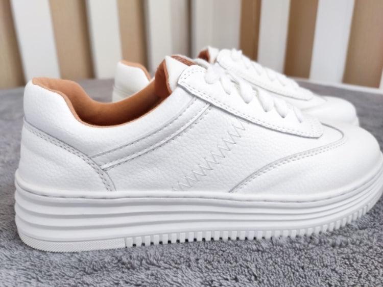 Women's White Split Leather Lace Up Casual Sneakers Fashion Flats