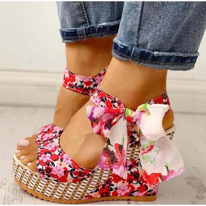 Bohemian Summer Resort Sandals – Elegant Polka Dot Design